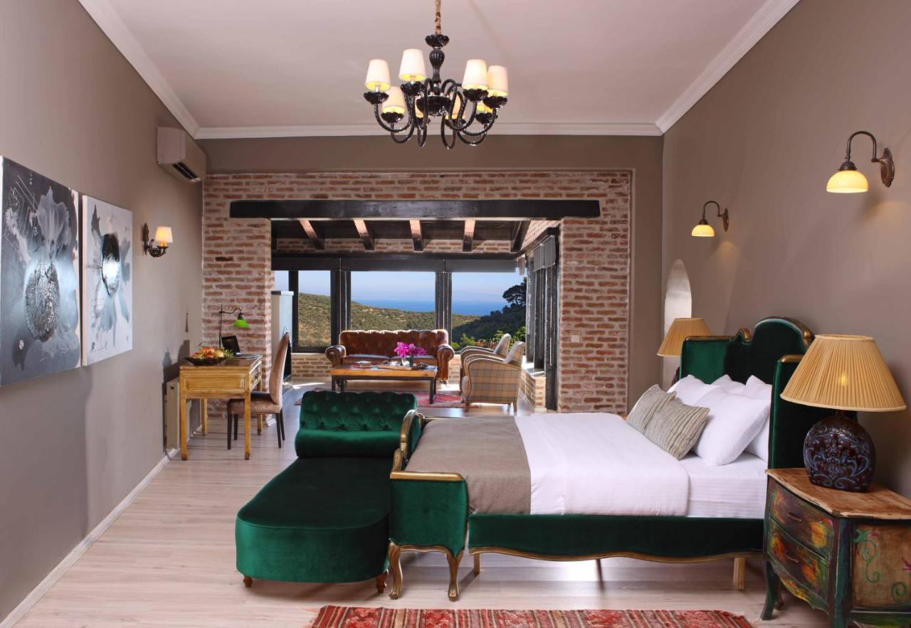 Manici Kasri Hotel Küçükkuyu Ngoại thất bức ảnh