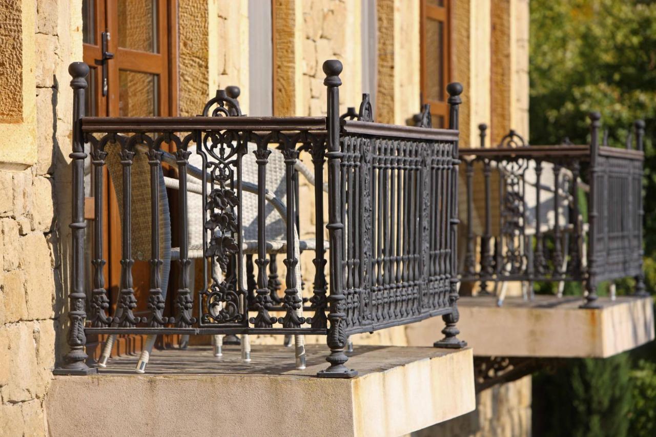 Manici Kasri Hotel Küçükkuyu Ngoại thất bức ảnh